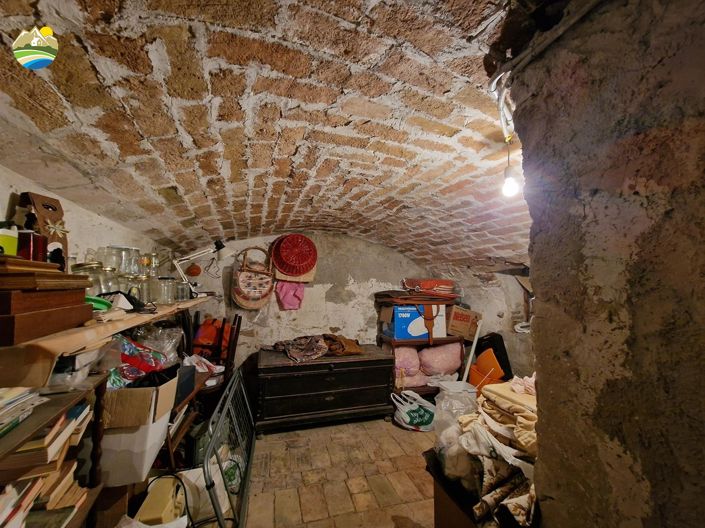 Image No.32-3 Bed Townhouse for sale