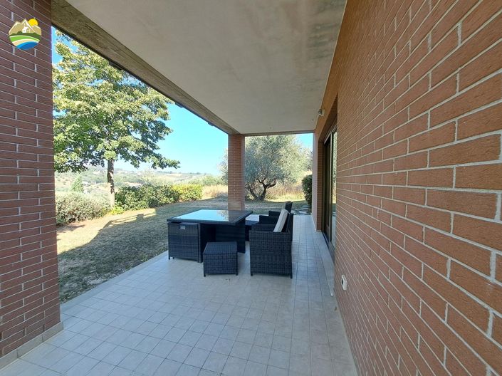 Image No.13-4 Bed Villa for sale