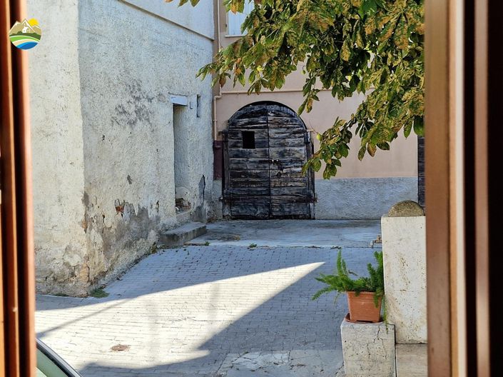 Image No.38-3 Bed Townhouse for sale