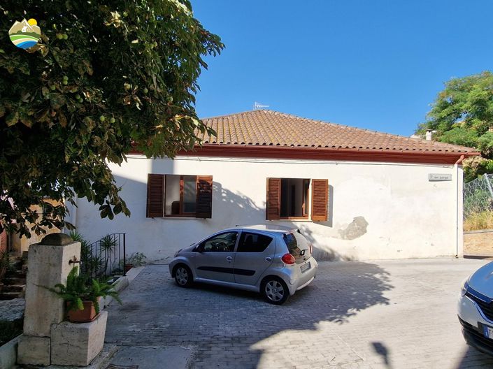 Image No.5-3 Bed Townhouse for sale