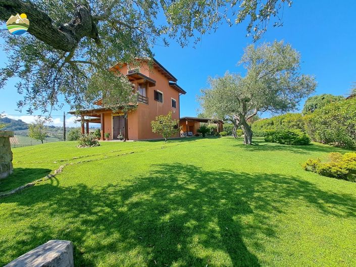 Image No.10-3 Bed Villa for sale