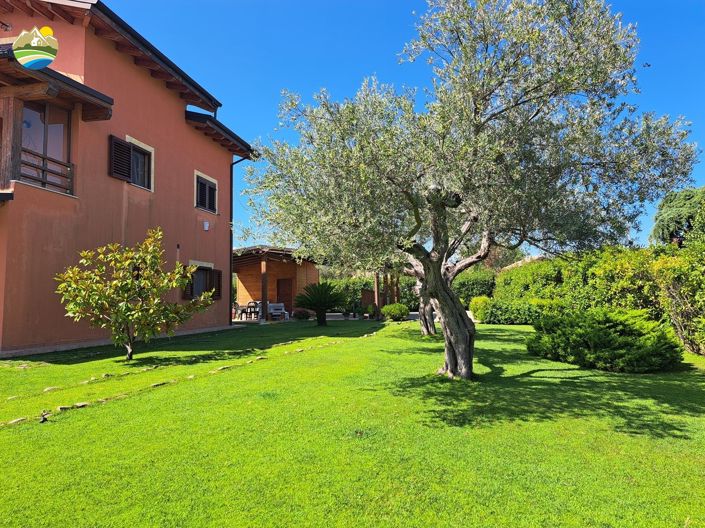 Image No.11-3 Bed Villa for sale