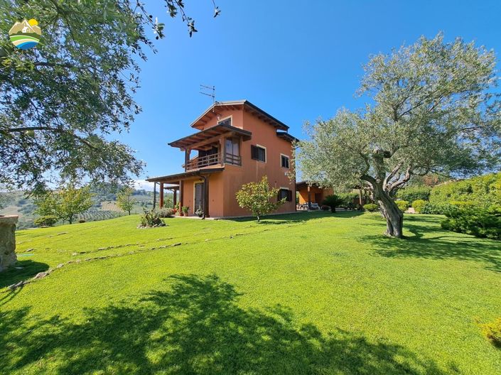 Image No.14-3 Bed Villa for sale