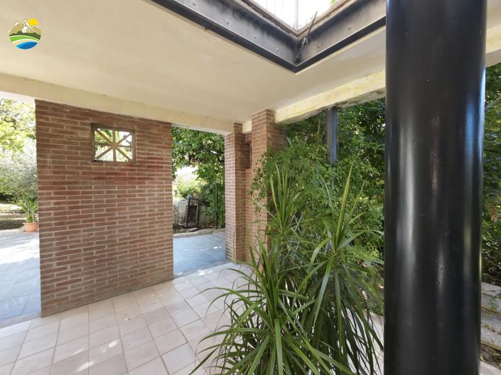 Image No.37-4 Bed Villa for sale