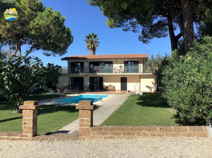 Image No.2-2 Bed Villa for sale