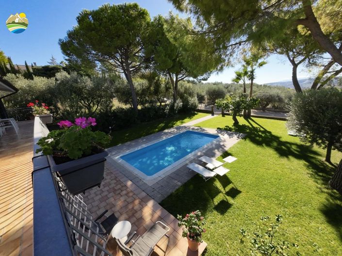 Image No.20-2 Bed Villa for sale