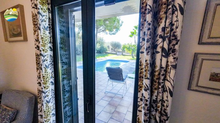 Image No.33-2 Bed Villa for sale