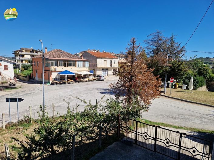 Image No.27-3 Bed Country House for sale