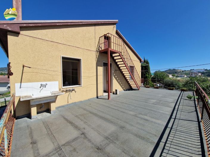 Image No.28-3 Bed Country House for sale