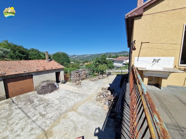 Image No.29-3 Bed Country House for sale