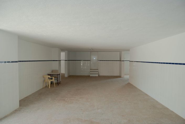 Image No.12-3 Bed Villa for sale