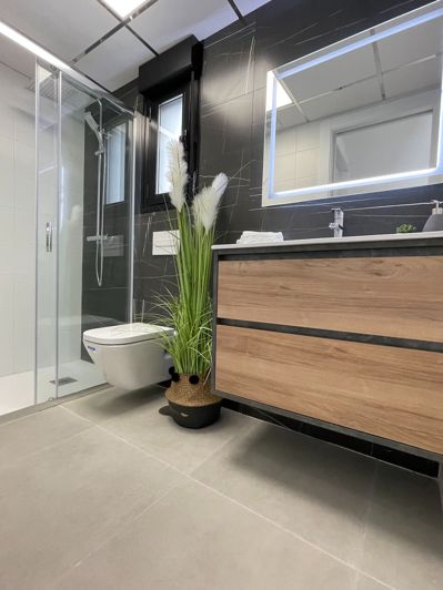 Image No.20-3 Bed Villa for sale