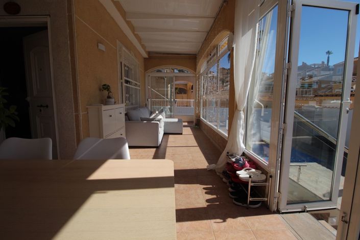 Image No.2-3 Bed Villa for sale