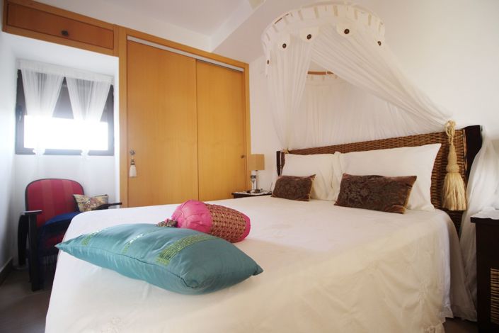 Image No.10-2 Bed Townhouse for sale