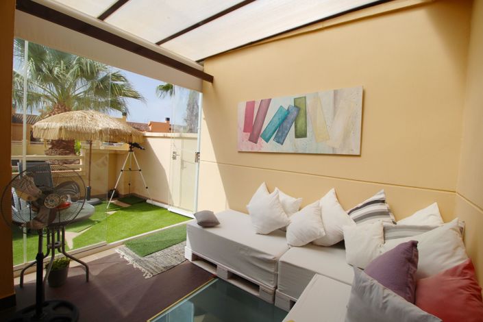 Image No.16-2 Bed Townhouse for sale