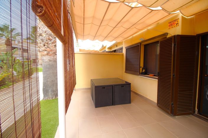 Image No.21-2 Bed Townhouse for sale