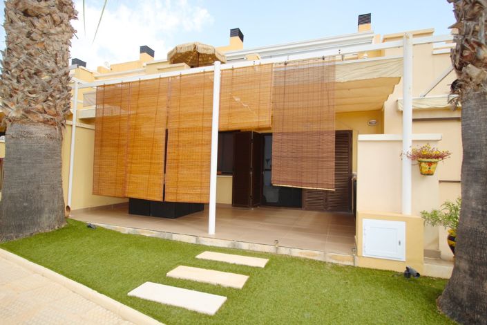 Image No.22-2 Bed Townhouse for sale