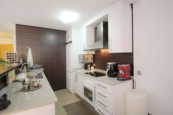 Image No.4-2 Bed Townhouse for sale