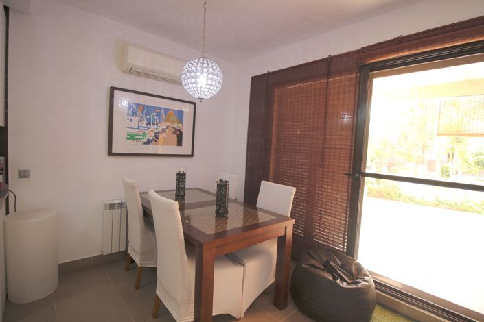 Image No.8-2 Bed Townhouse for sale