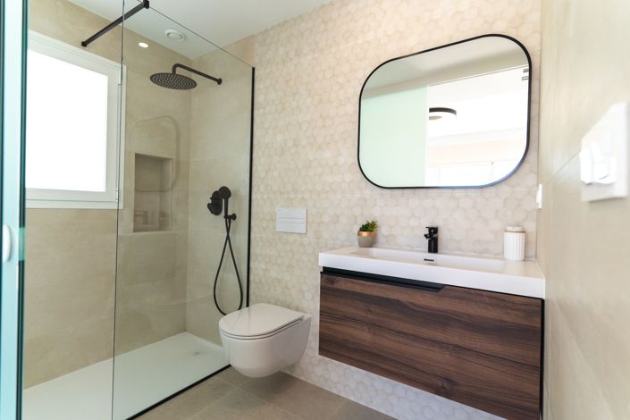 Image No.18-3 Bed Villa for sale