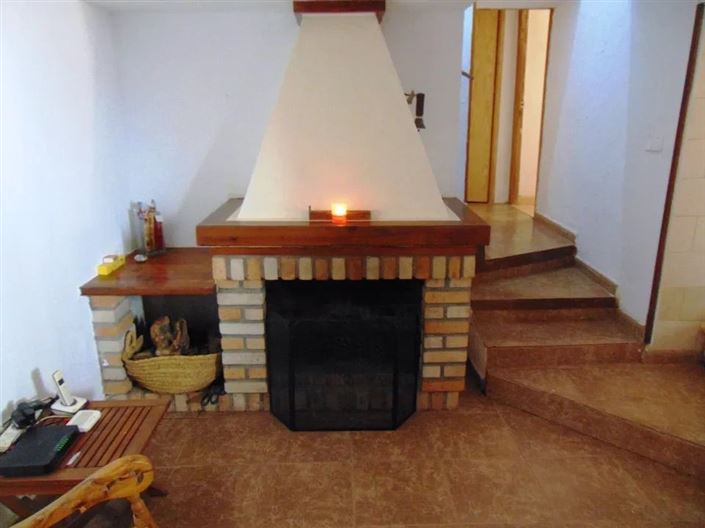 Image No.12-3 Bed Country House for sale