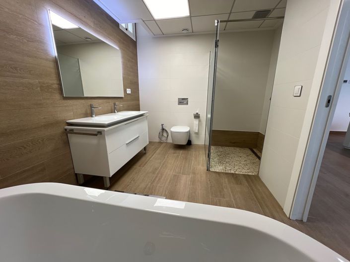 Image No.43-5 Bed Villa for sale