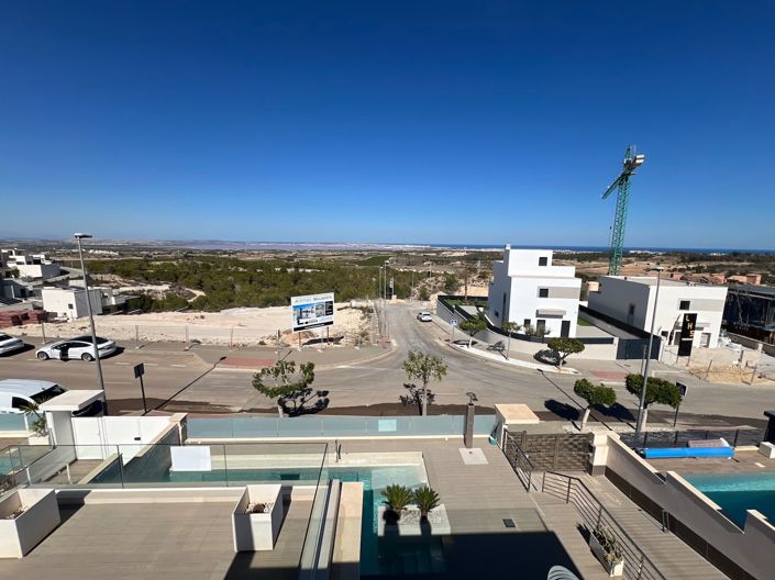 Image No.49-5 Bed Villa for sale