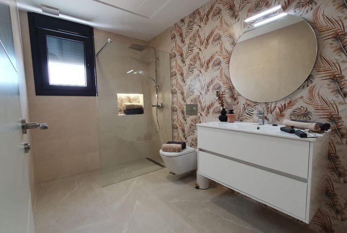 Image No.4-3 Bed Townhouse for sale