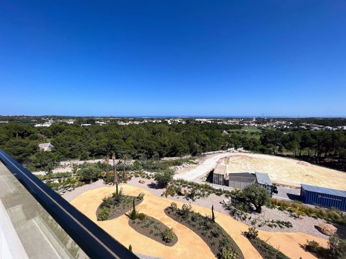 Image No.25-2 Bed Apartment for sale