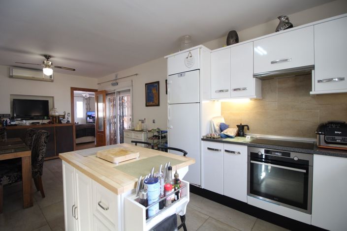 Image No.5-6 Bed Villa for sale