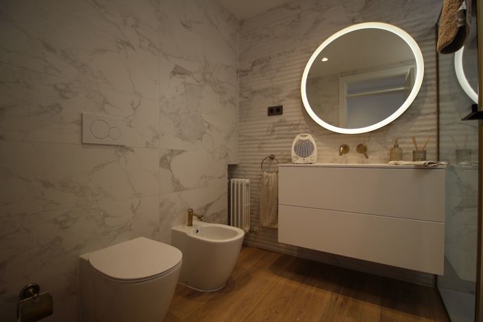 Image No.21-7 Bed Villa for sale