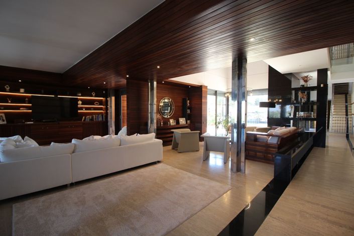 Image No.4-7 Bed Villa for sale