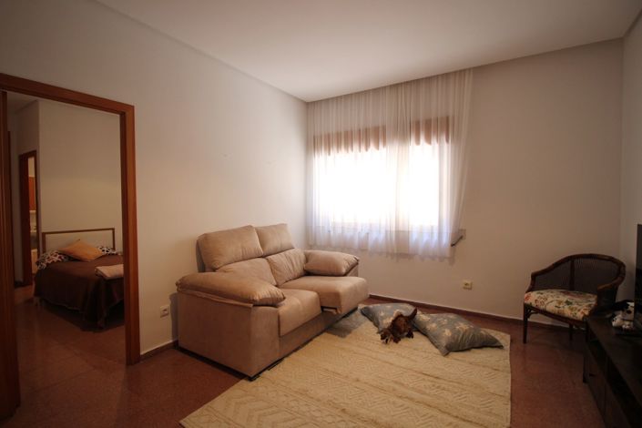 Image No.41-7 Bed Villa for sale