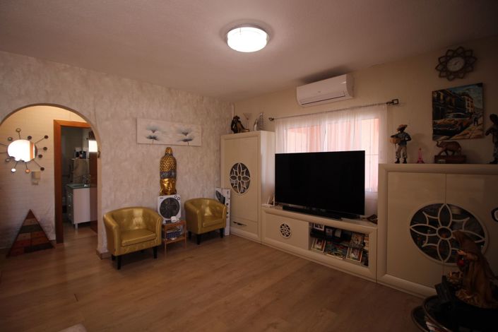 Image No.6-4 Bed Villa for sale