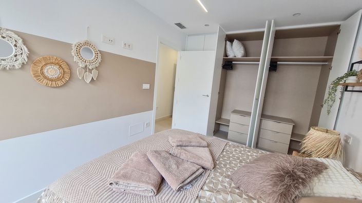 Image No.13-3 Bed Villa for sale