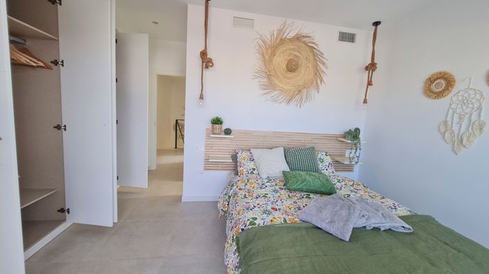 Image No.14-3 Bed Villa for sale