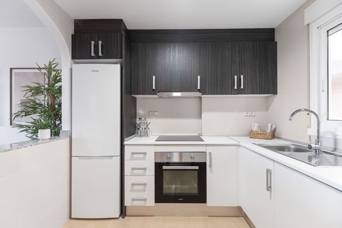 Image No.4-2 Bed Apartment for sale