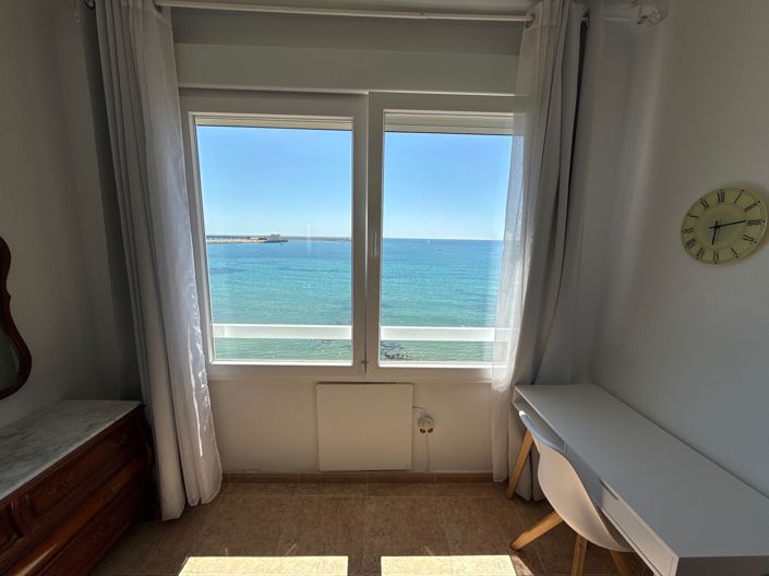 Image No.12-3 Bed Apartment for sale