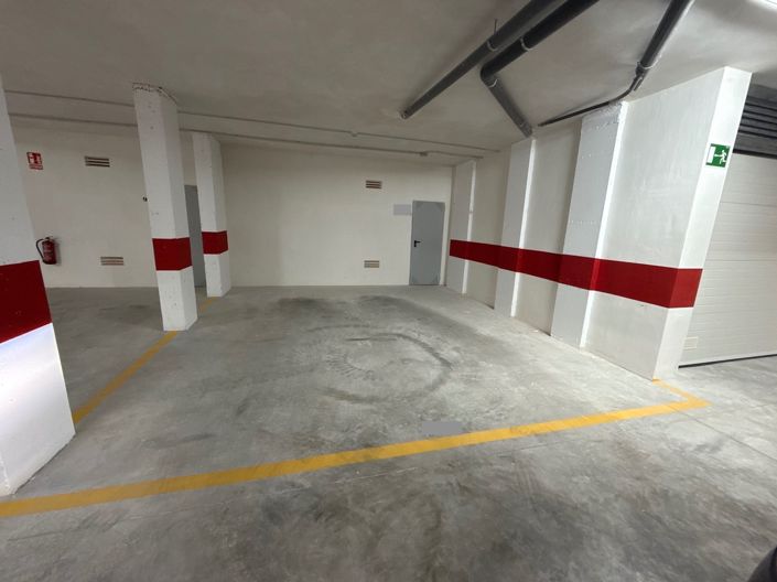 Image No.27-3 Bed Apartment for sale