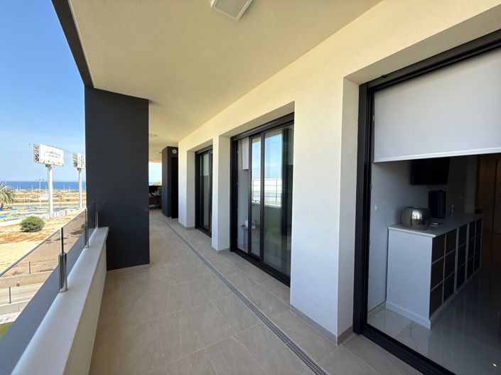 Image No.8-3 Bed Apartment for sale