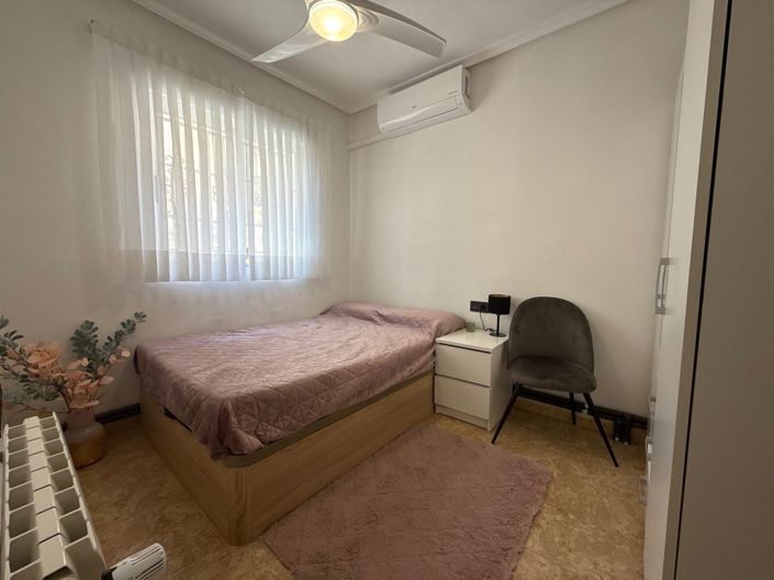 Image No.12-3 Bed Townhouse for sale