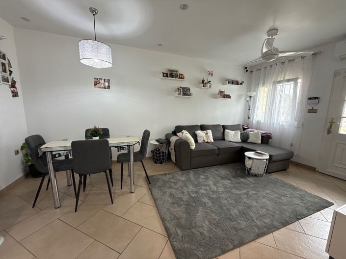 Image No.5-3 Bed Townhouse for sale