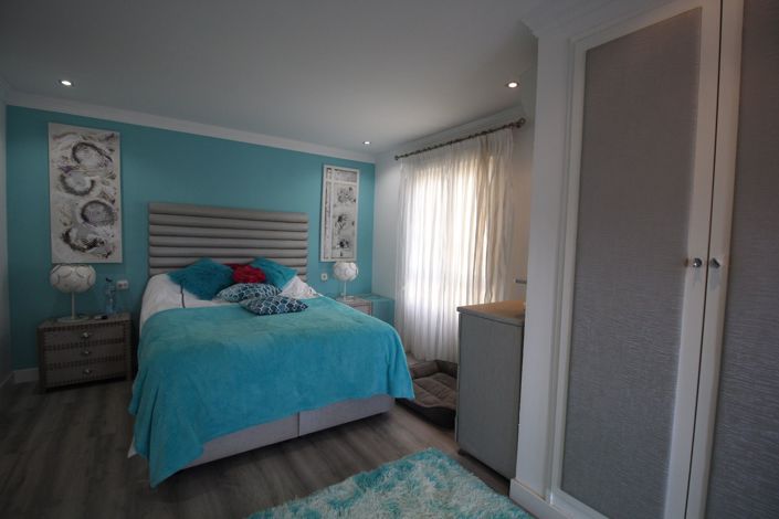 Image No.15-4 Bed Villa for sale