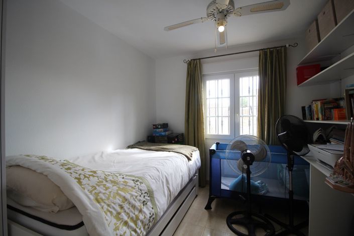 Image No.32-4 Bed Villa for sale