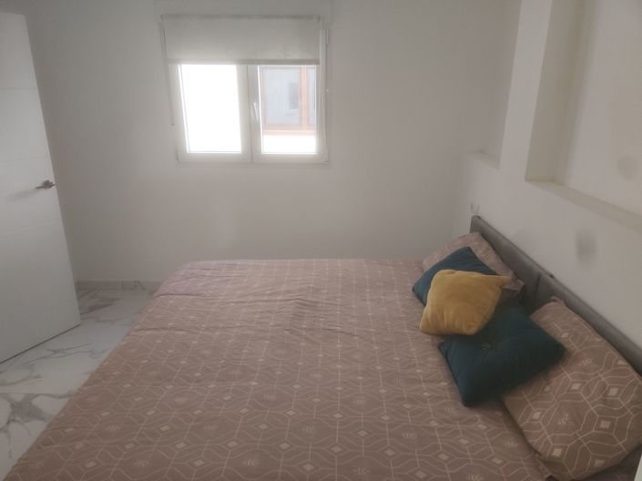 Image No.10-1 Bed Apartment for sale