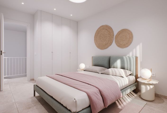 Image No.5-3 Bed Townhouse for sale