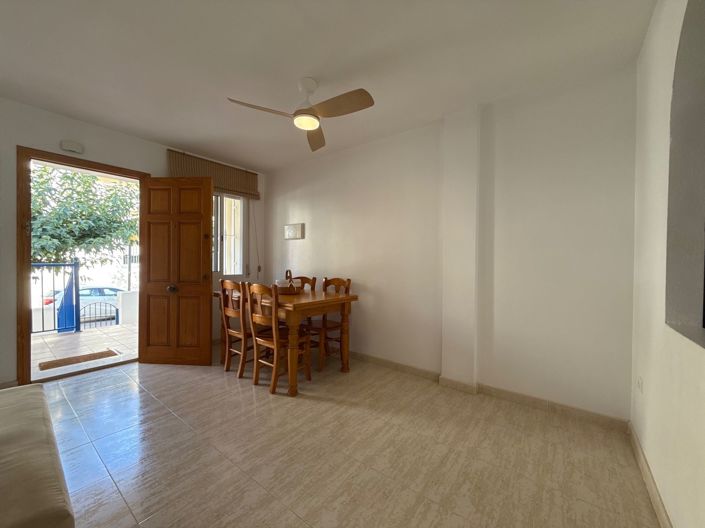 Image No.7-4 Bed Townhouse for sale