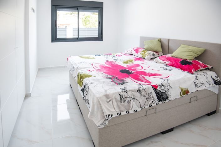 Image No.8-3 Bed Villa for sale