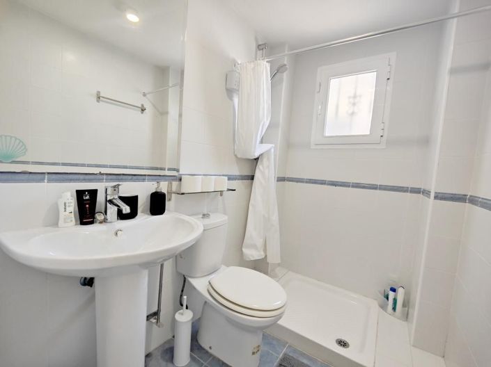 Image No.11-3 Bed Apartment for sale