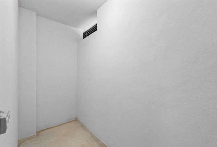 Image No.19-2 Bed Apartment for sale